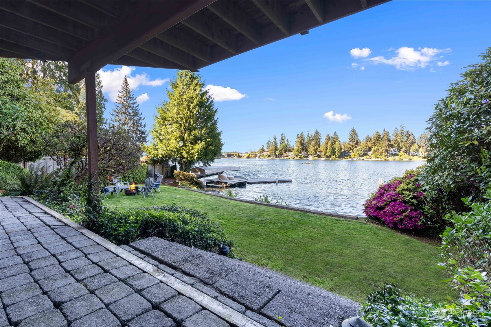 10435 Lake Steilacoom Drive SW