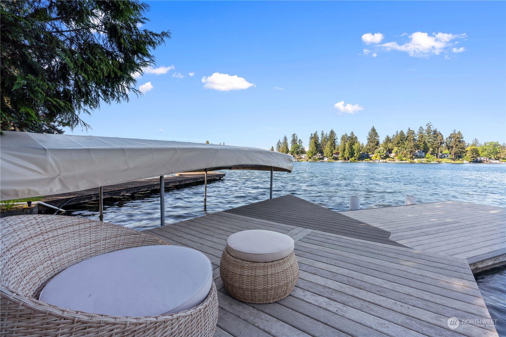 10435 Lake Steilacoom Drive SW