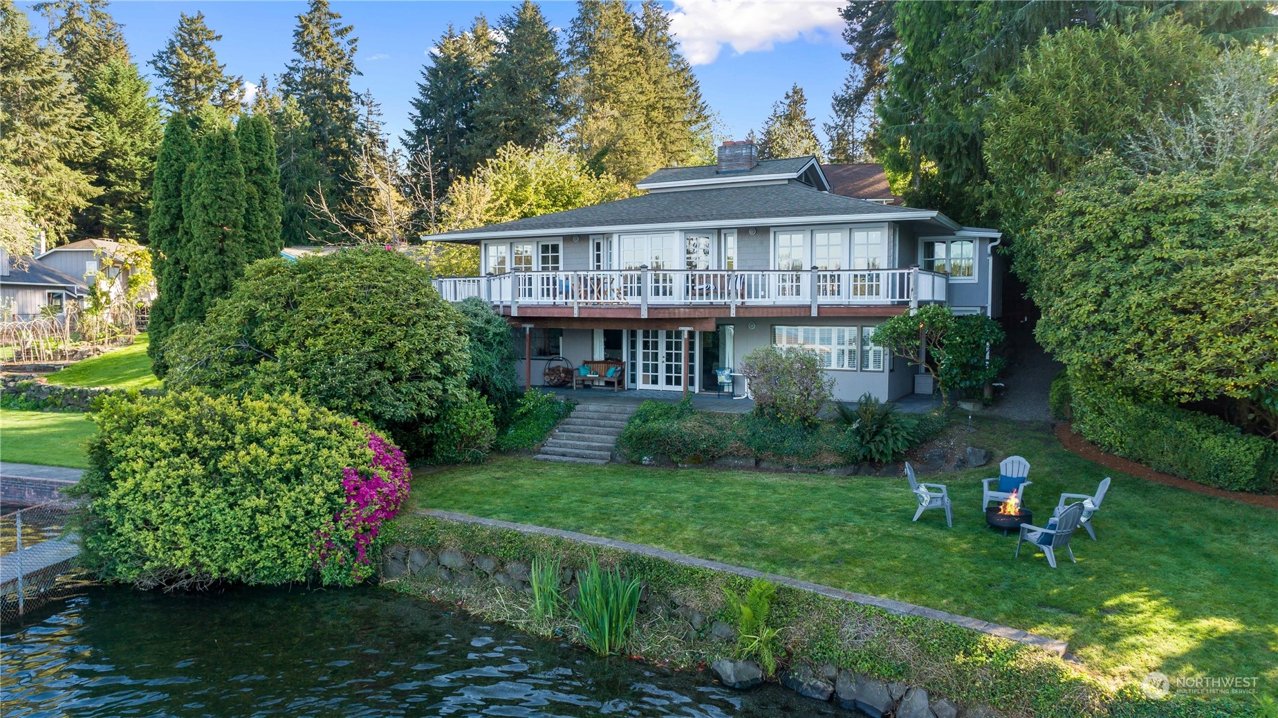 10435 Lake Steilacoom Drive SW