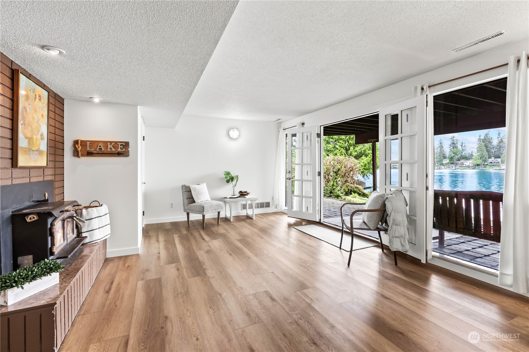 10435 Lake Steilacoom Drive SW