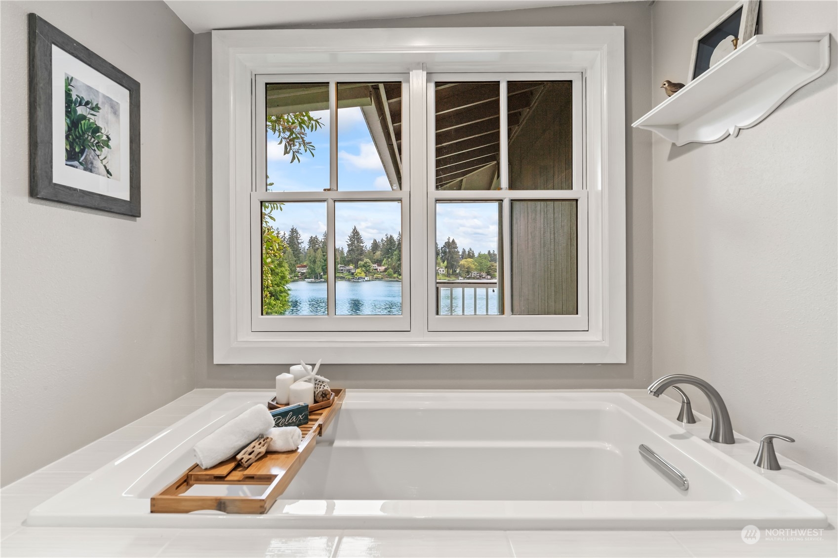 10435 Lake Steilacoom Drive SW