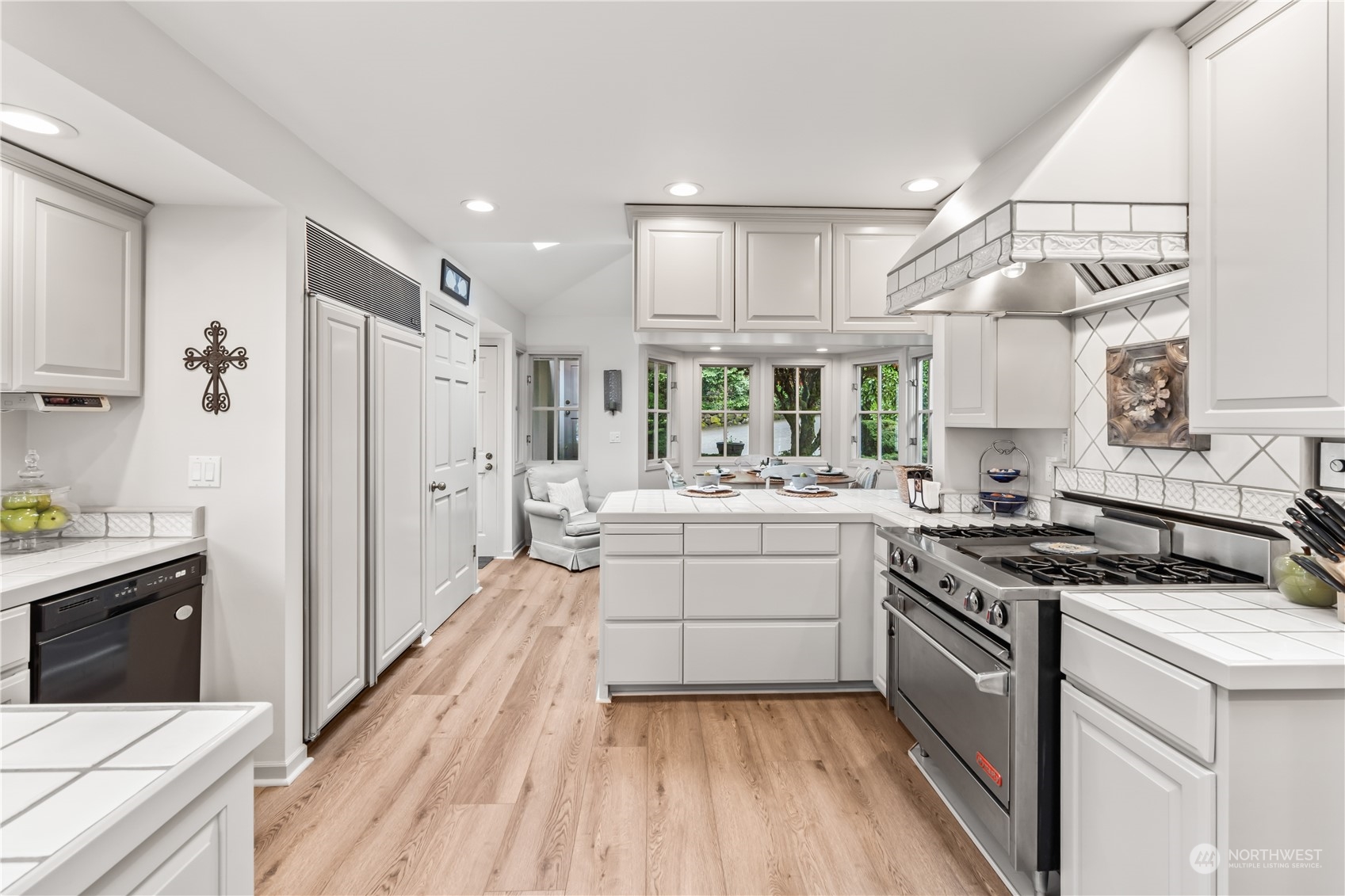 10435 Lake Steilacoom Drive SW