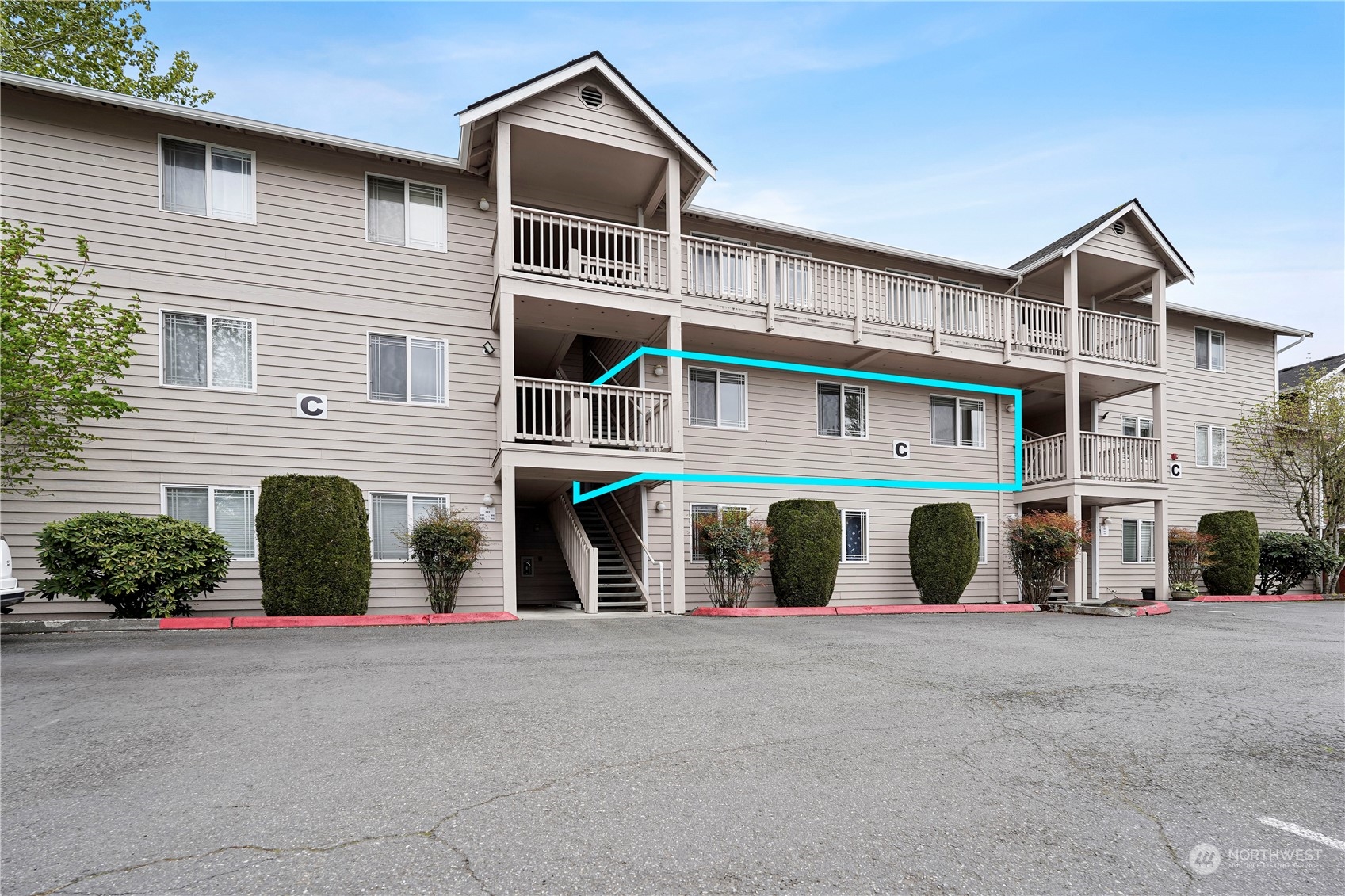 9727 18th Ave W Unit: C202