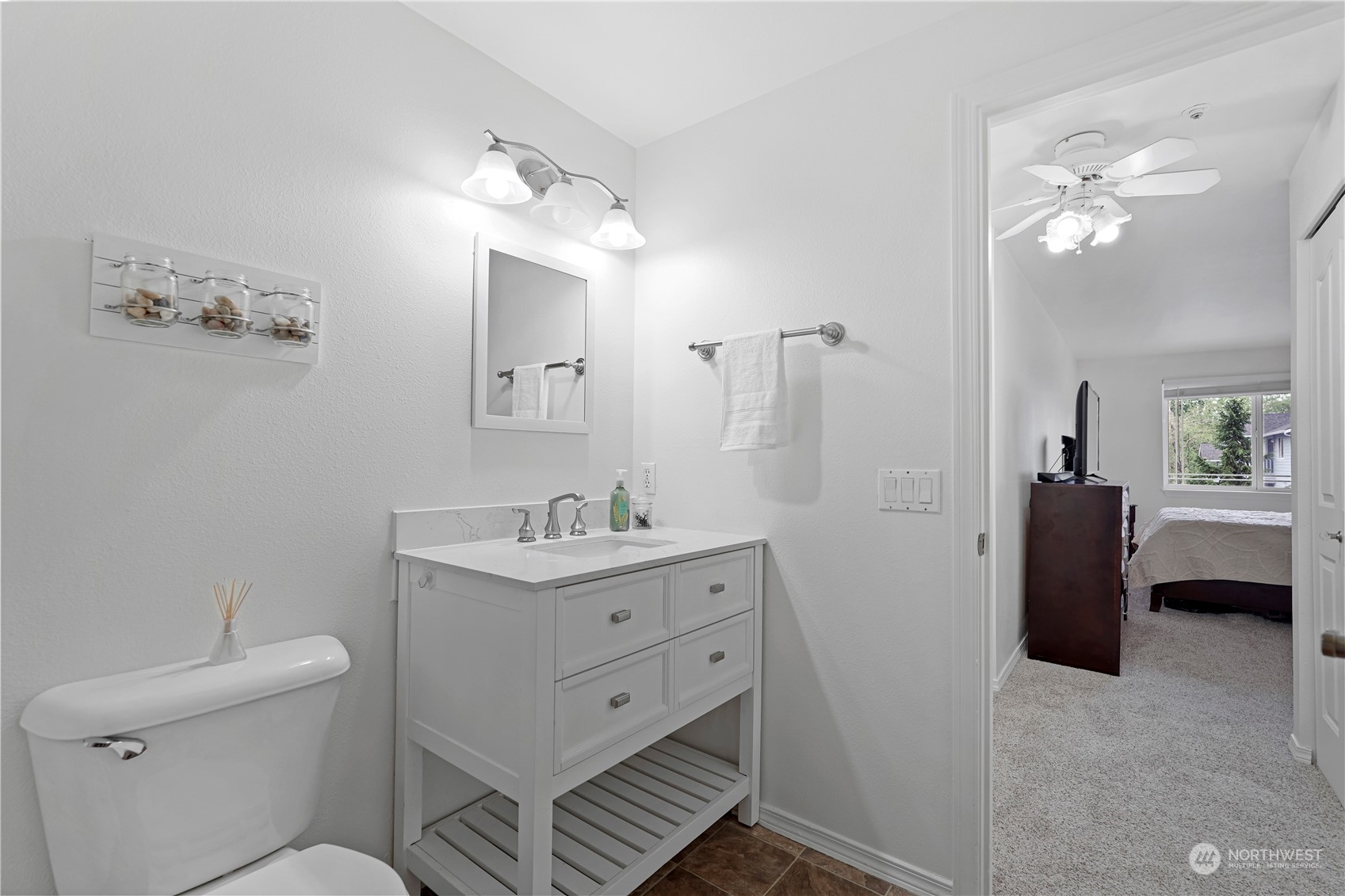9727 18th Ave W Unit: C202