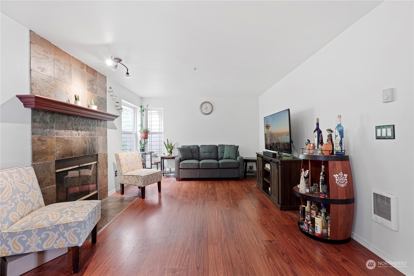 9727 18th Ave W Unit: C202