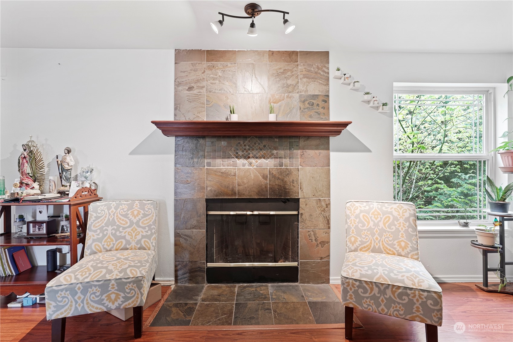 9727 18th Ave W Unit: C202