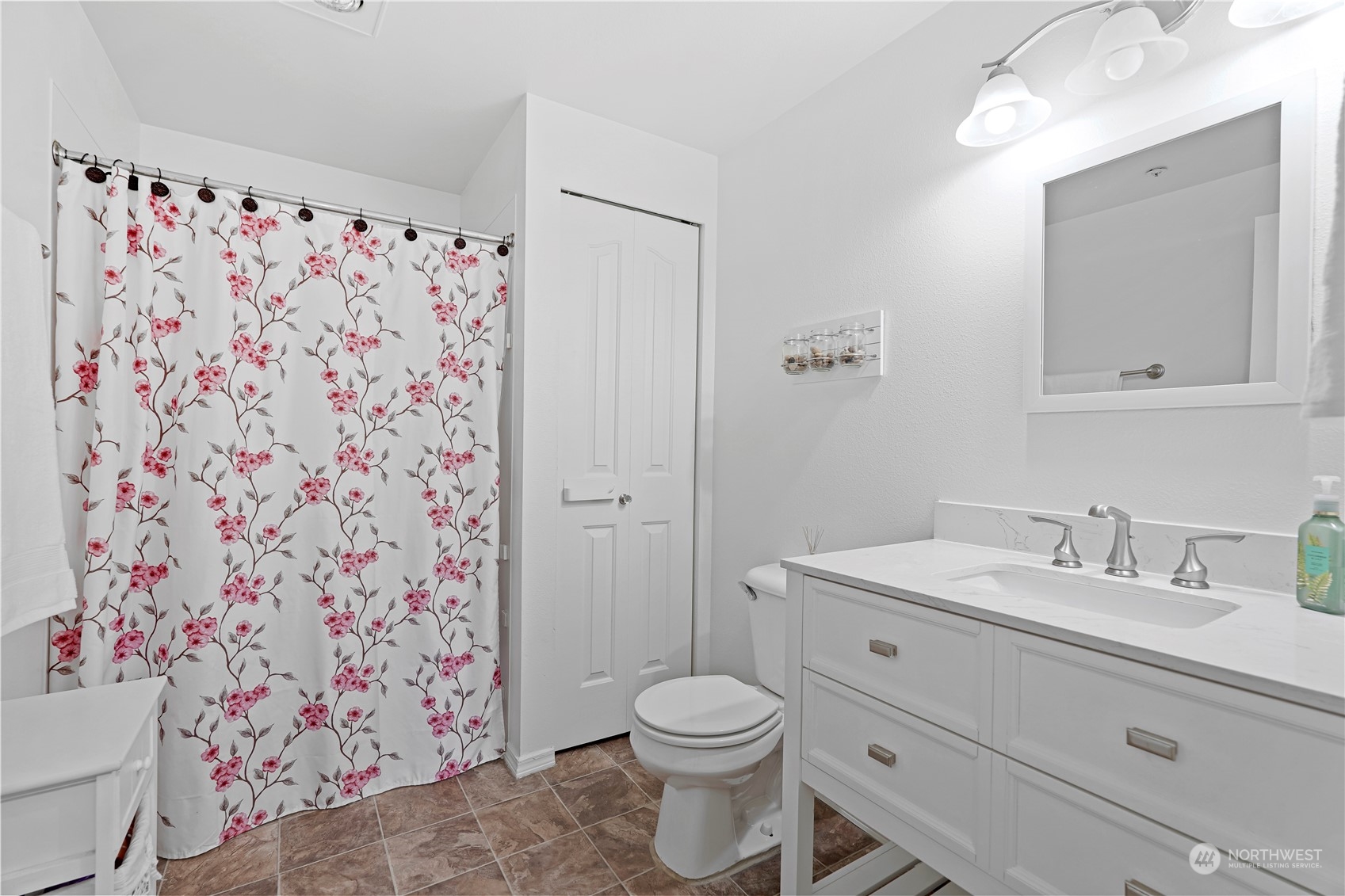 9727 18th Ave W Unit: C202