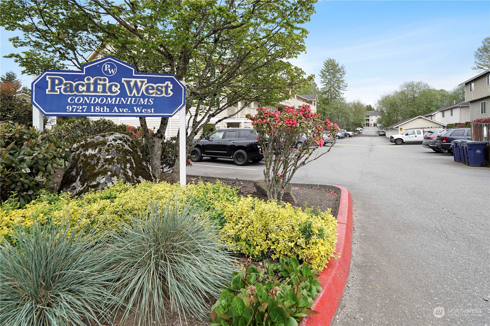 9727 18th Ave W Unit: C202