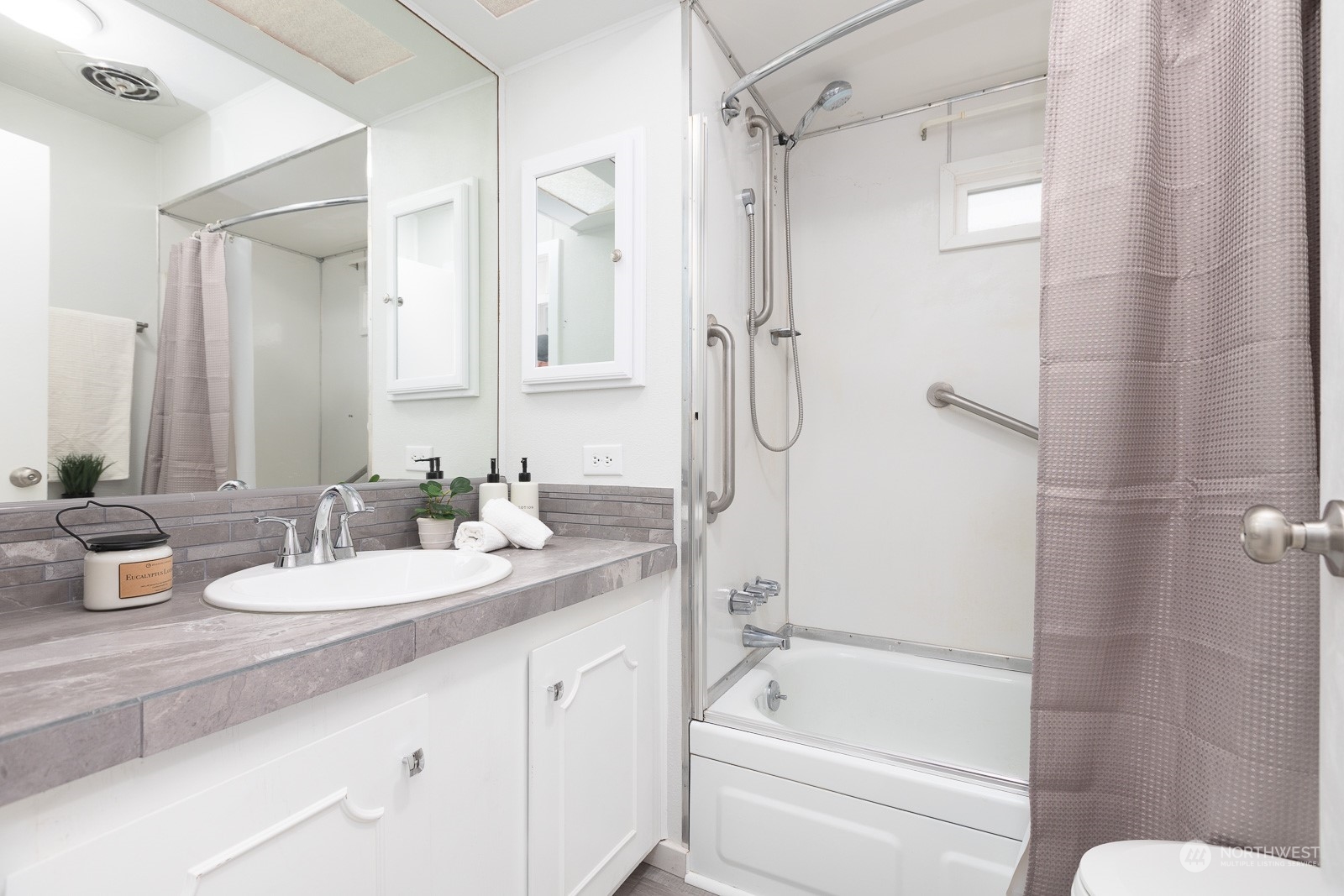2101 S 324th Street Unit: 324