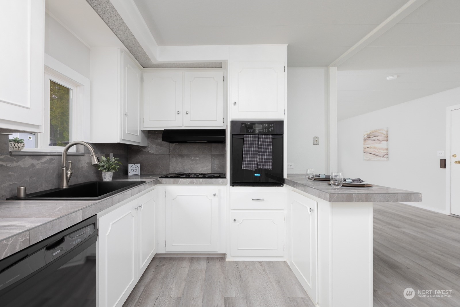 2101 S 324th Street Unit: 324