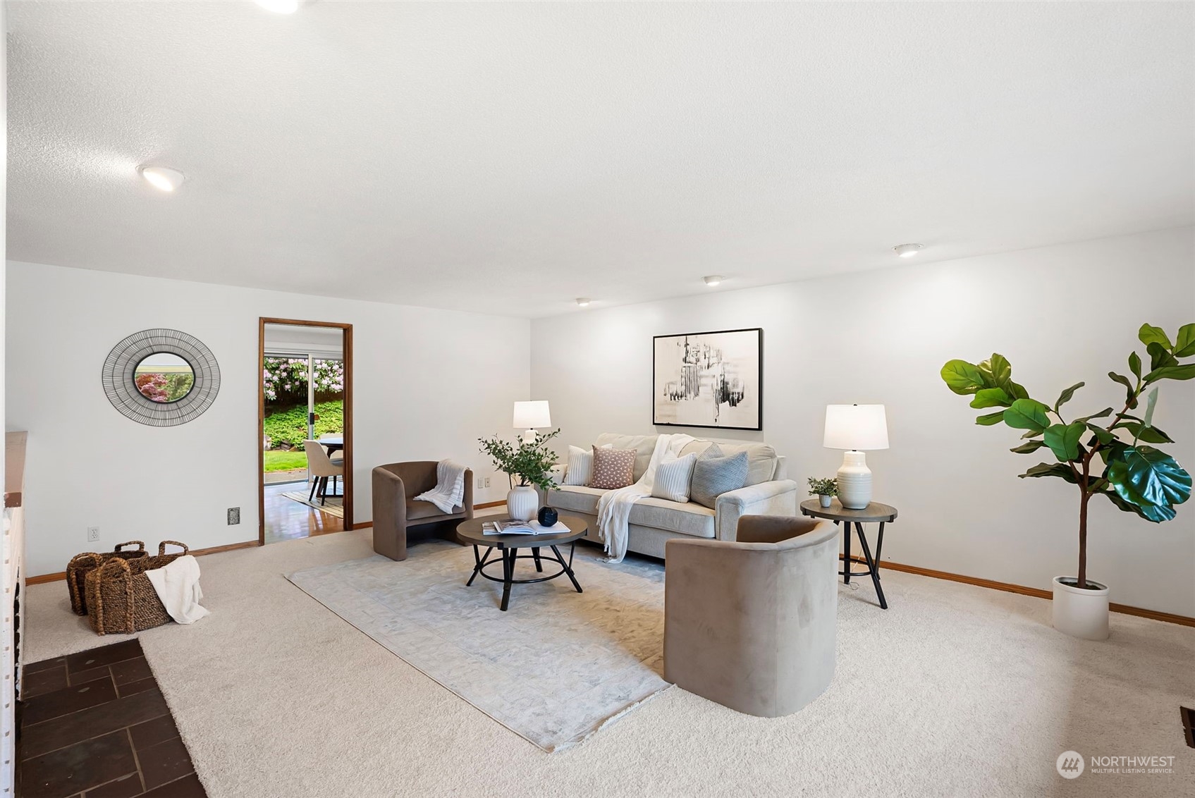 1020 Rosewood Lane