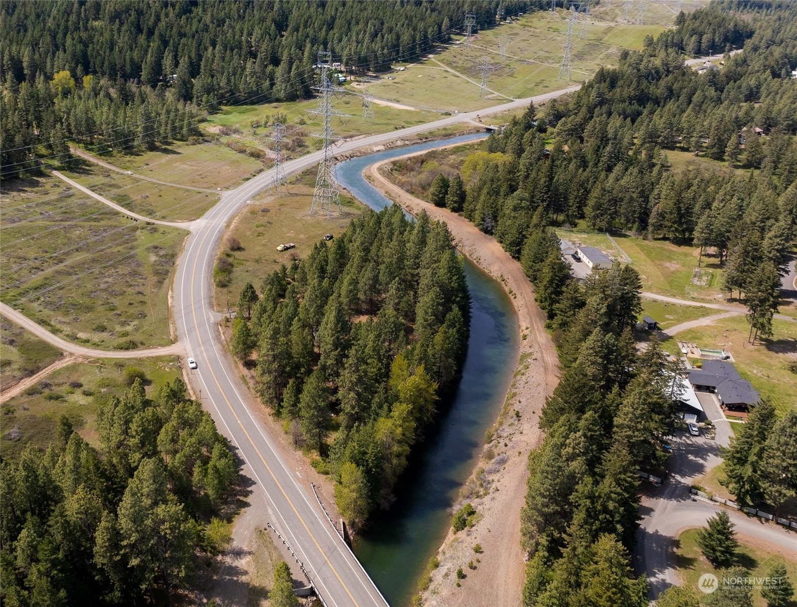 8401 Upper Peoh Point Road