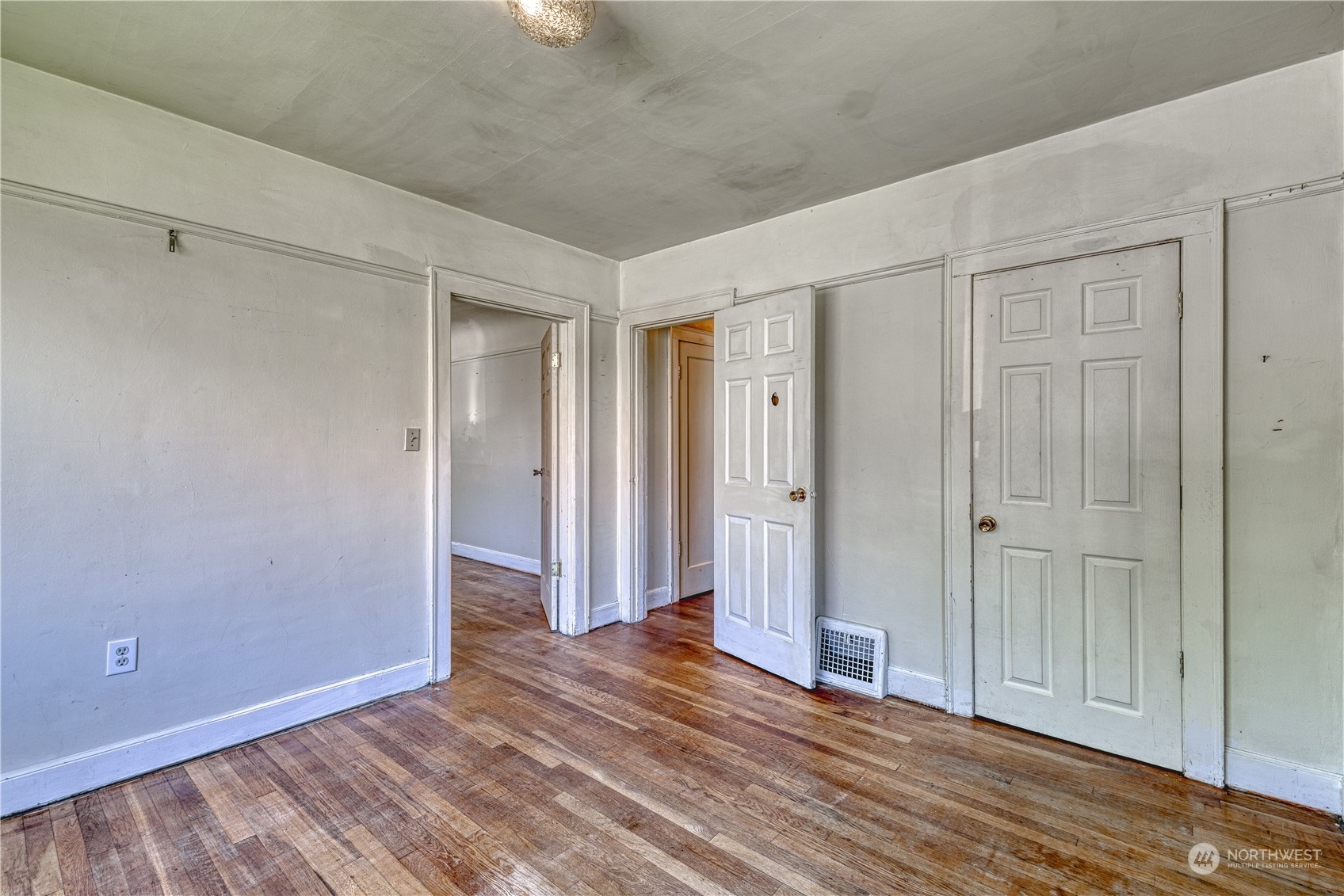 211 N A Street