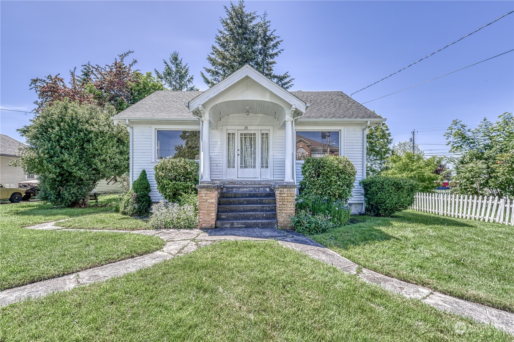 211 N A Street