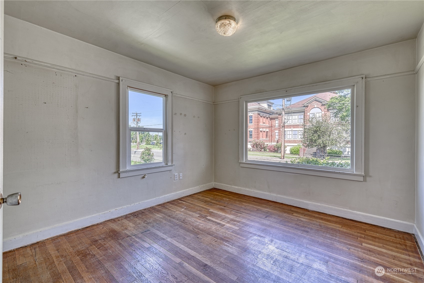 211 N A Street
