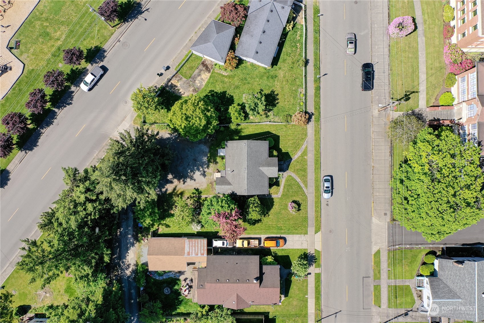 211 N A Street