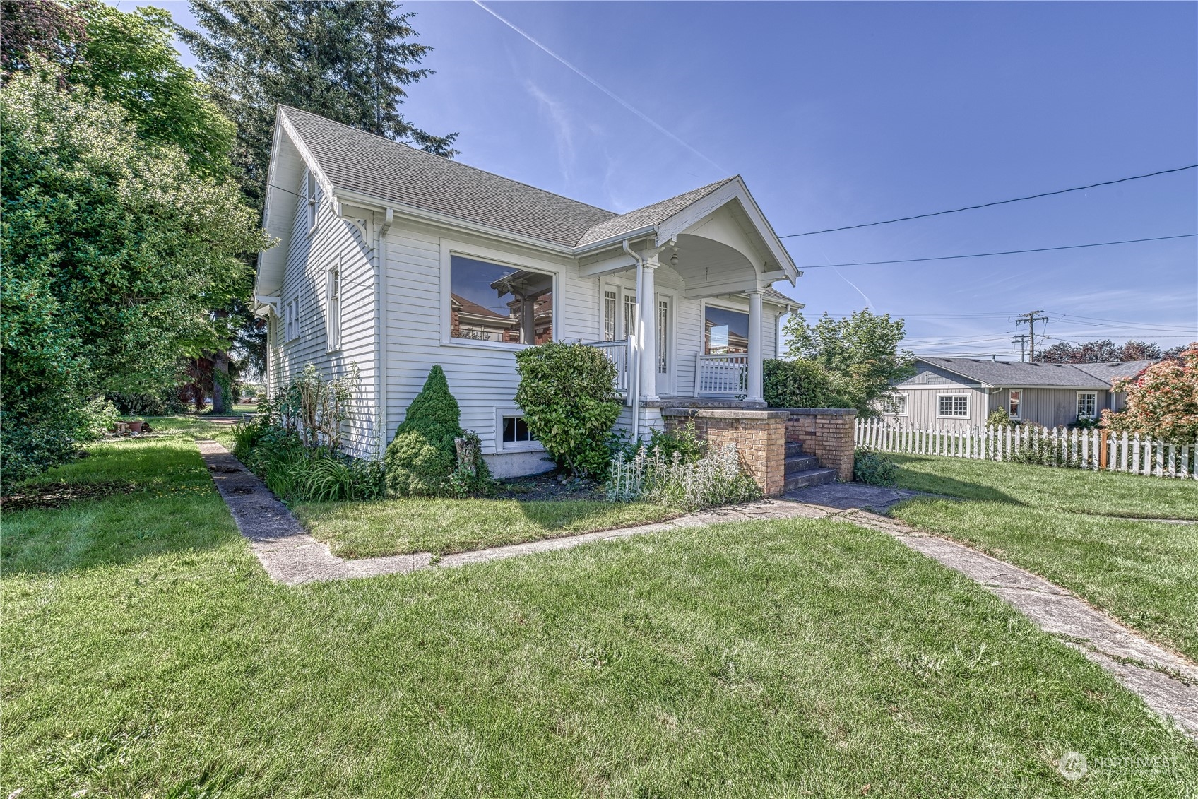 211 N A Street