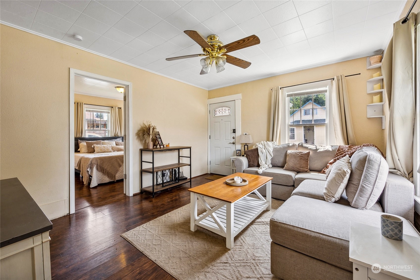 271 Stanford Ave