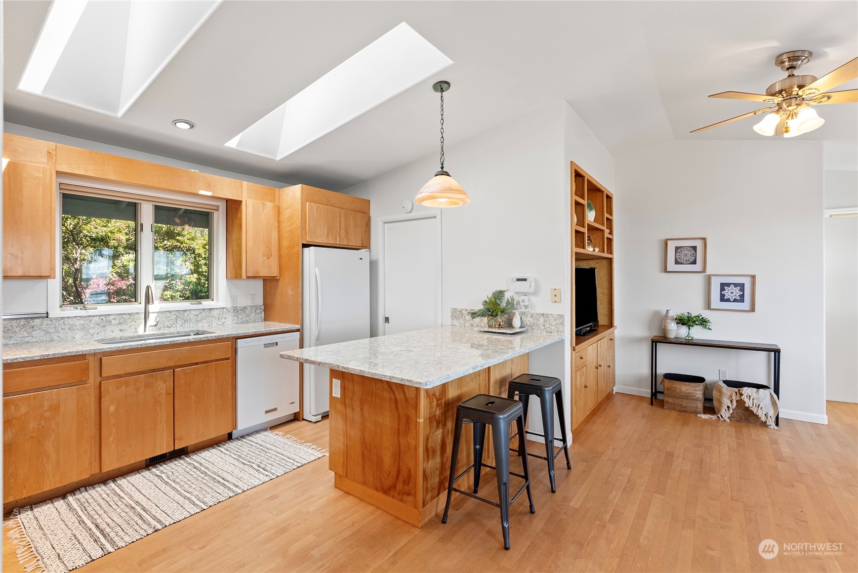 10320 123rd Street NW