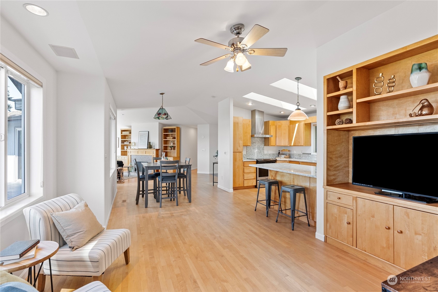 10320 123rd Street NW