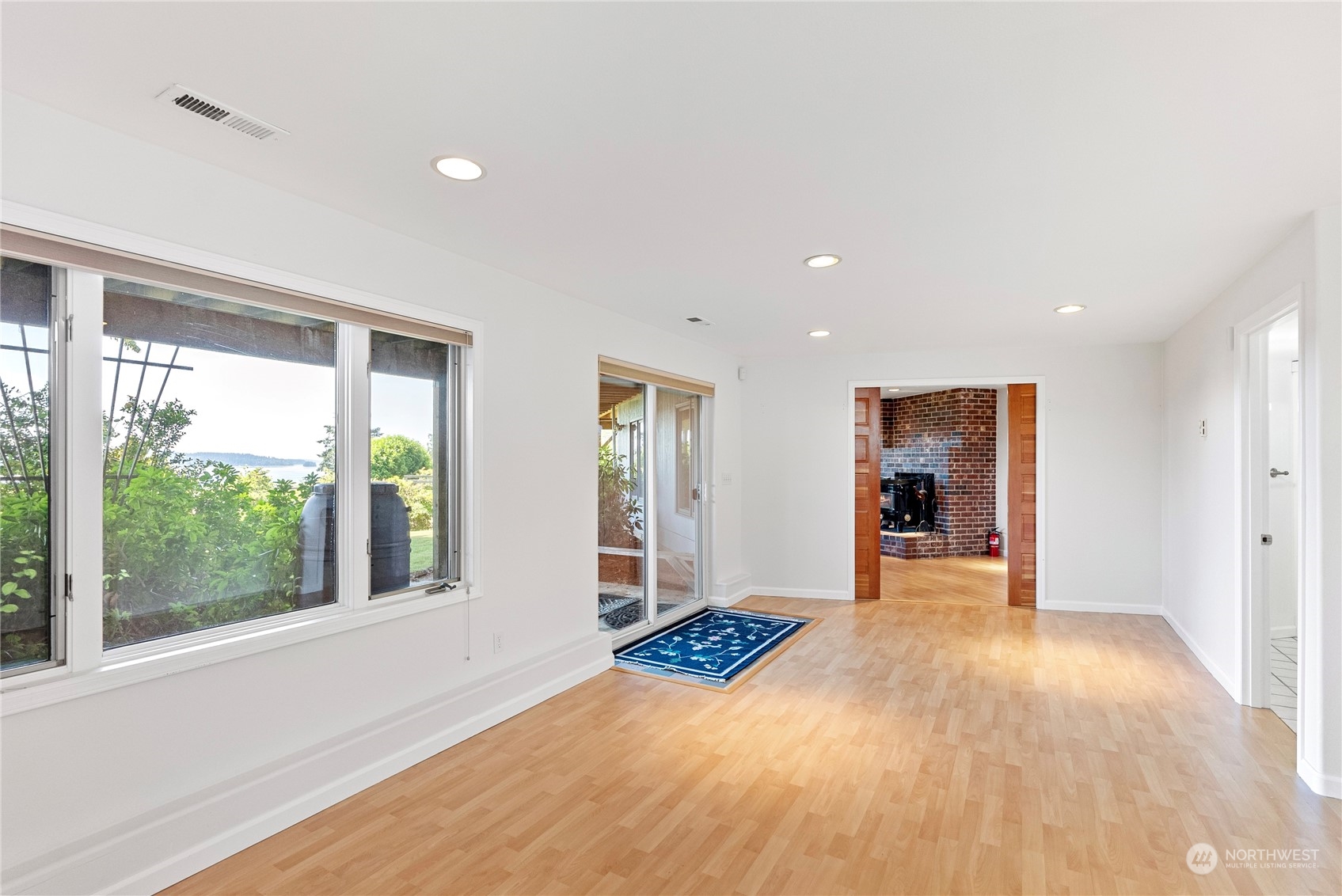 10320 123rd Street NW