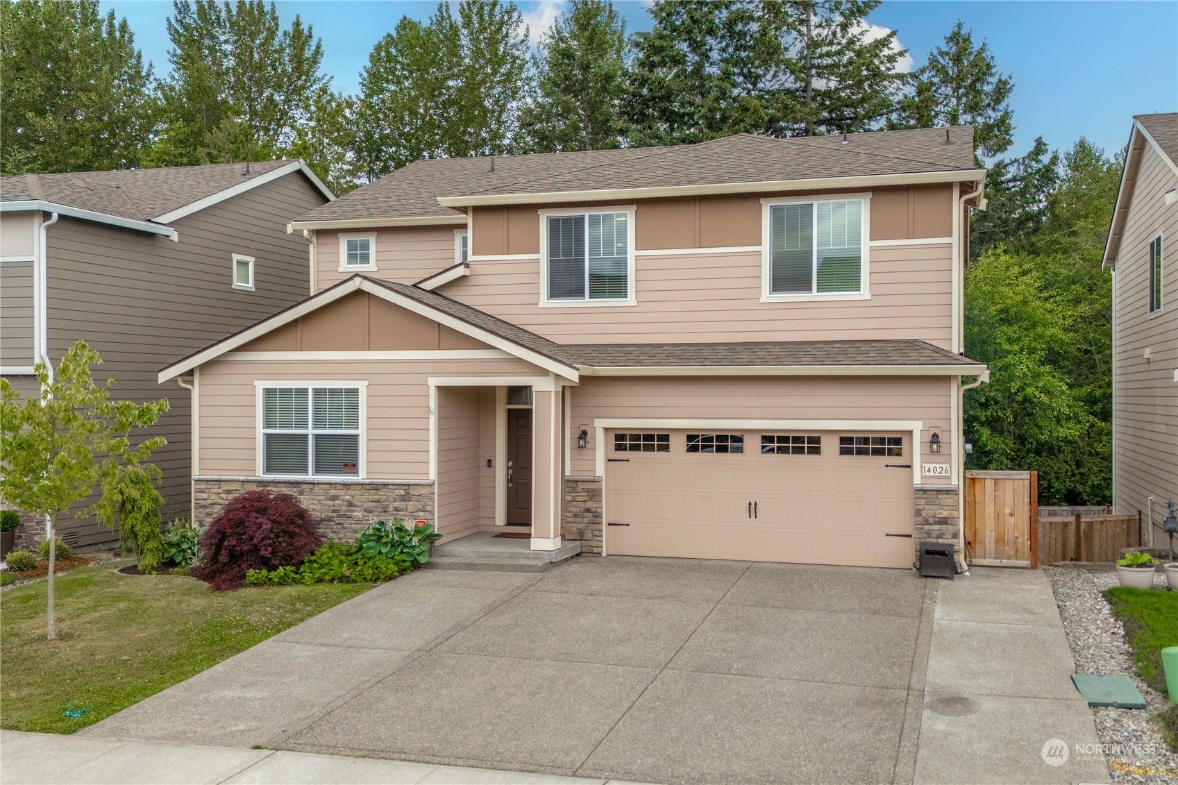 14026 67th Ave E