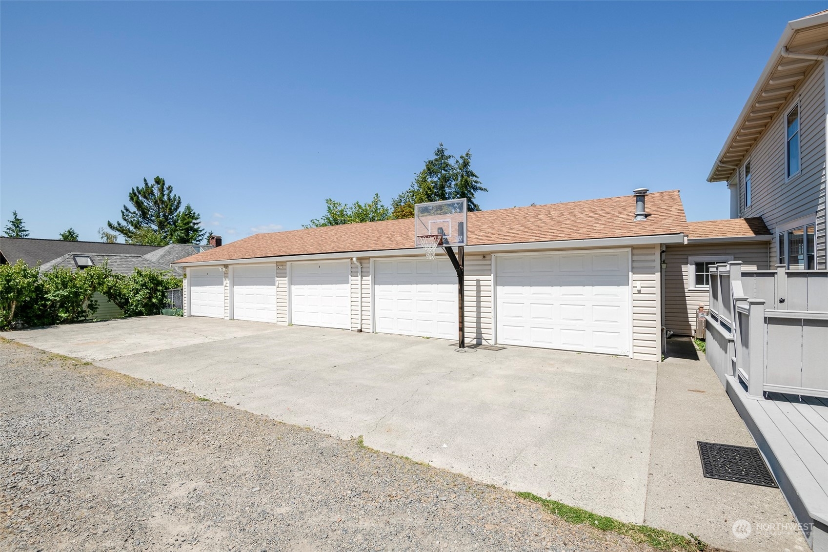 1214 Starling Street