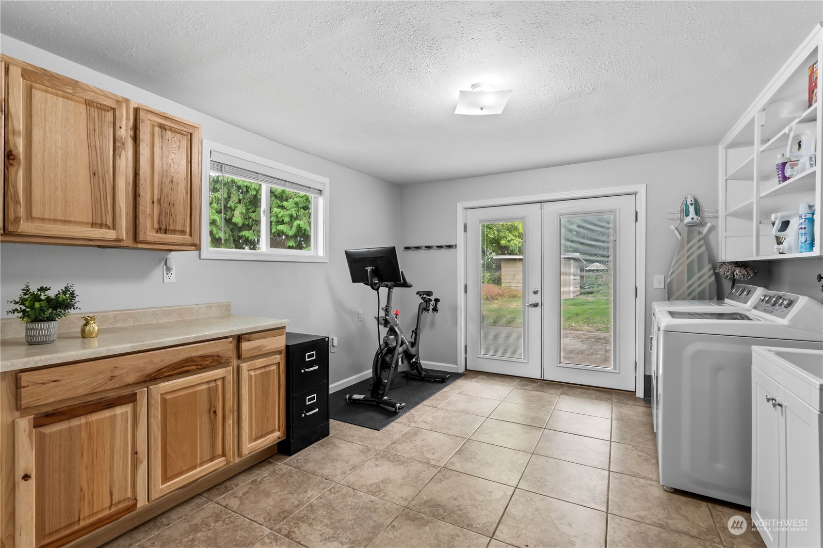304 Pioneer Drive