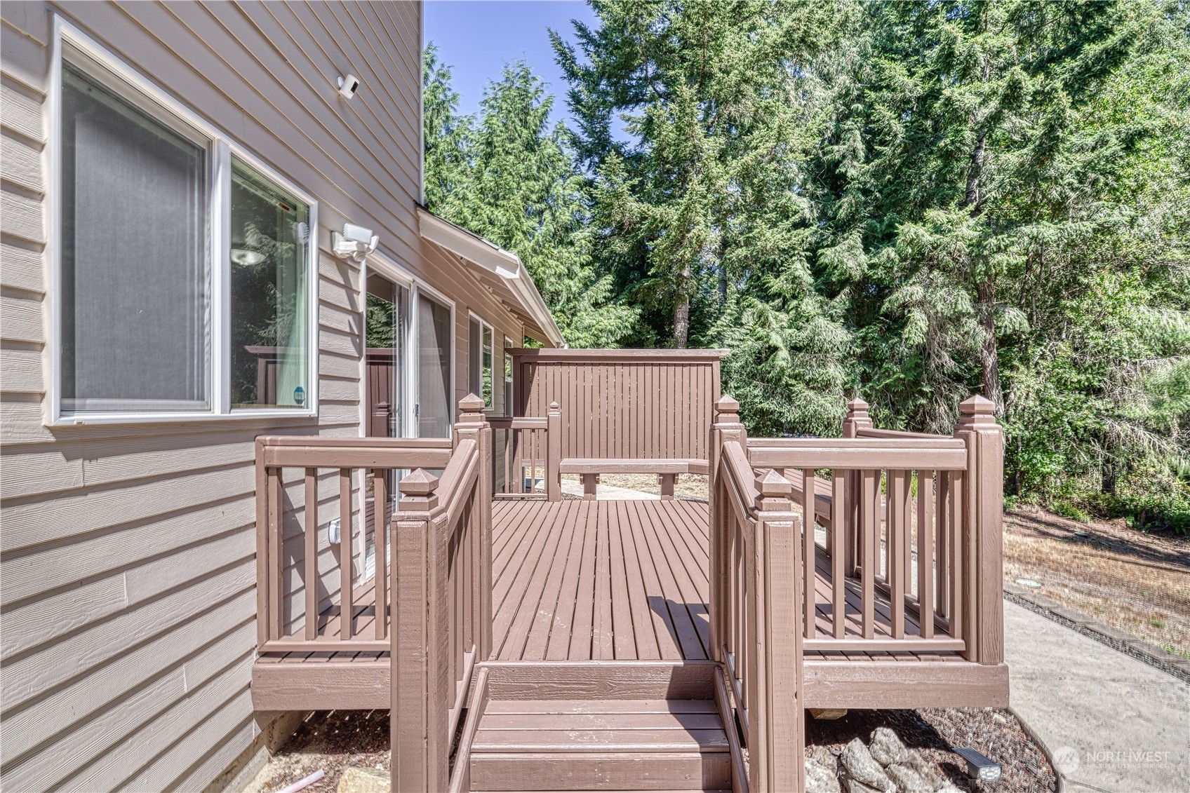 1851 Connery Lane E