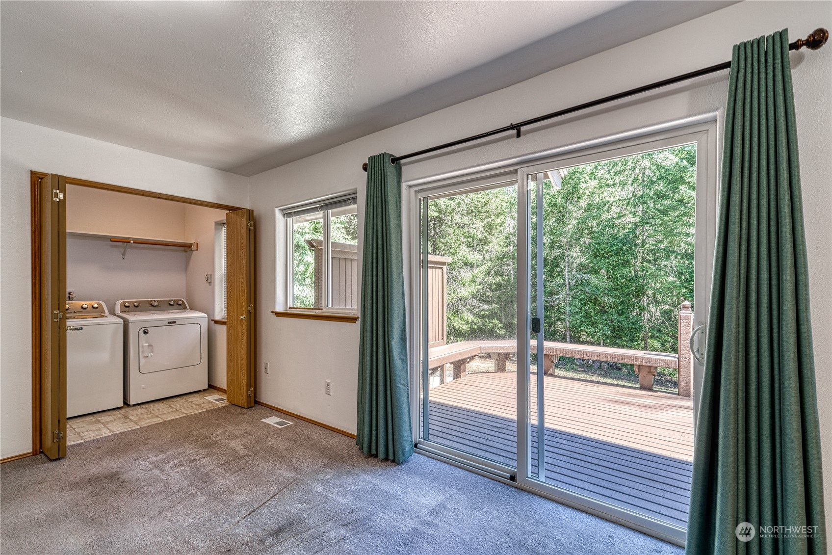 1851 Connery Lane E