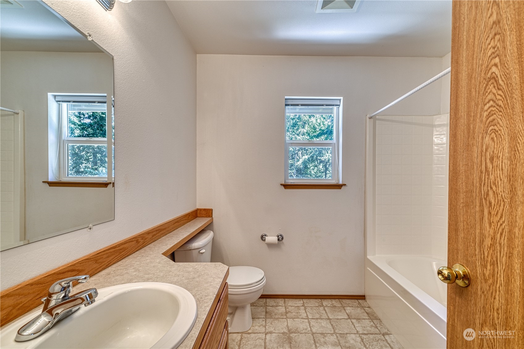 1851 Connery Lane E