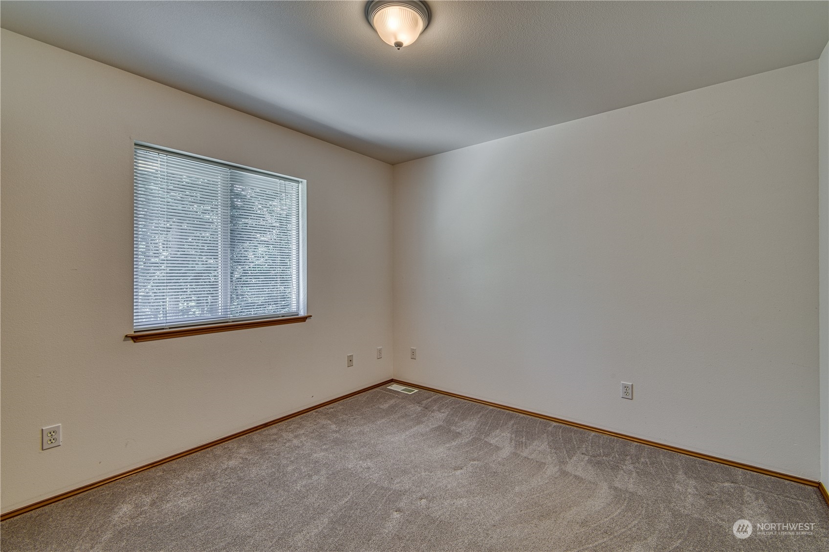 1851 Connery Lane E
