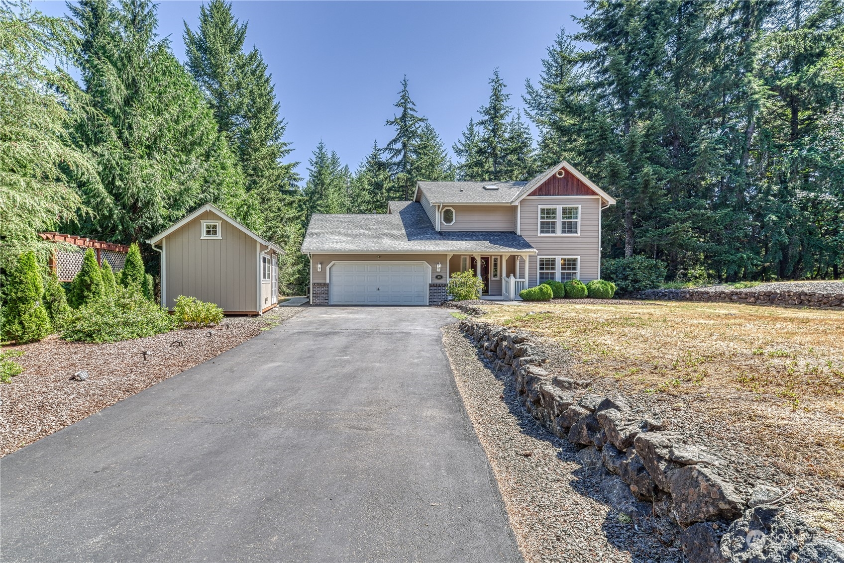 1851 Connery Lane E