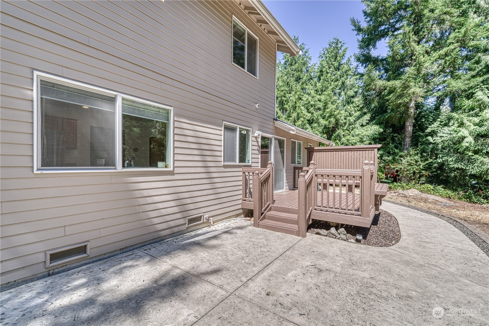 1851 Connery Lane E