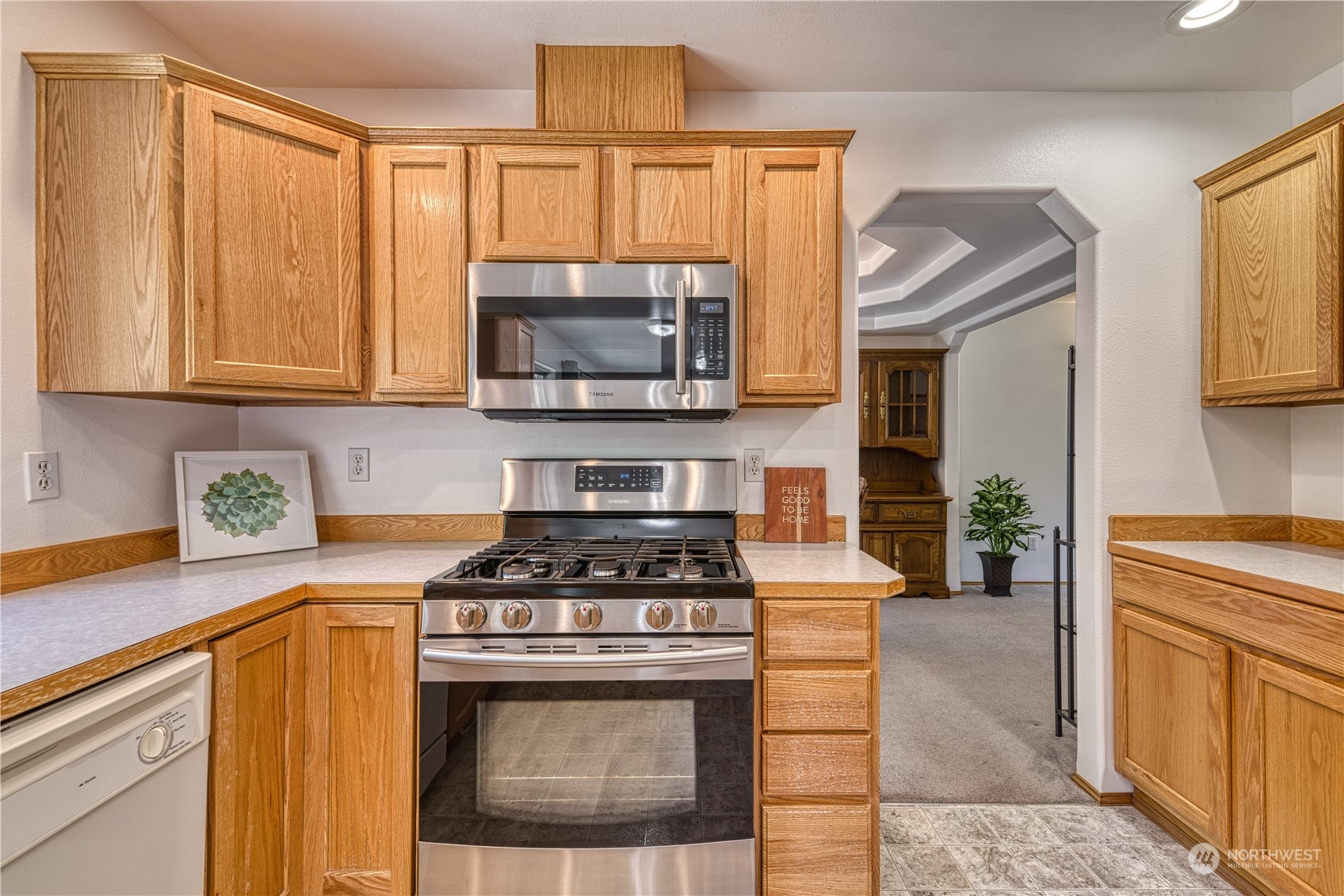 1851 Connery Lane E