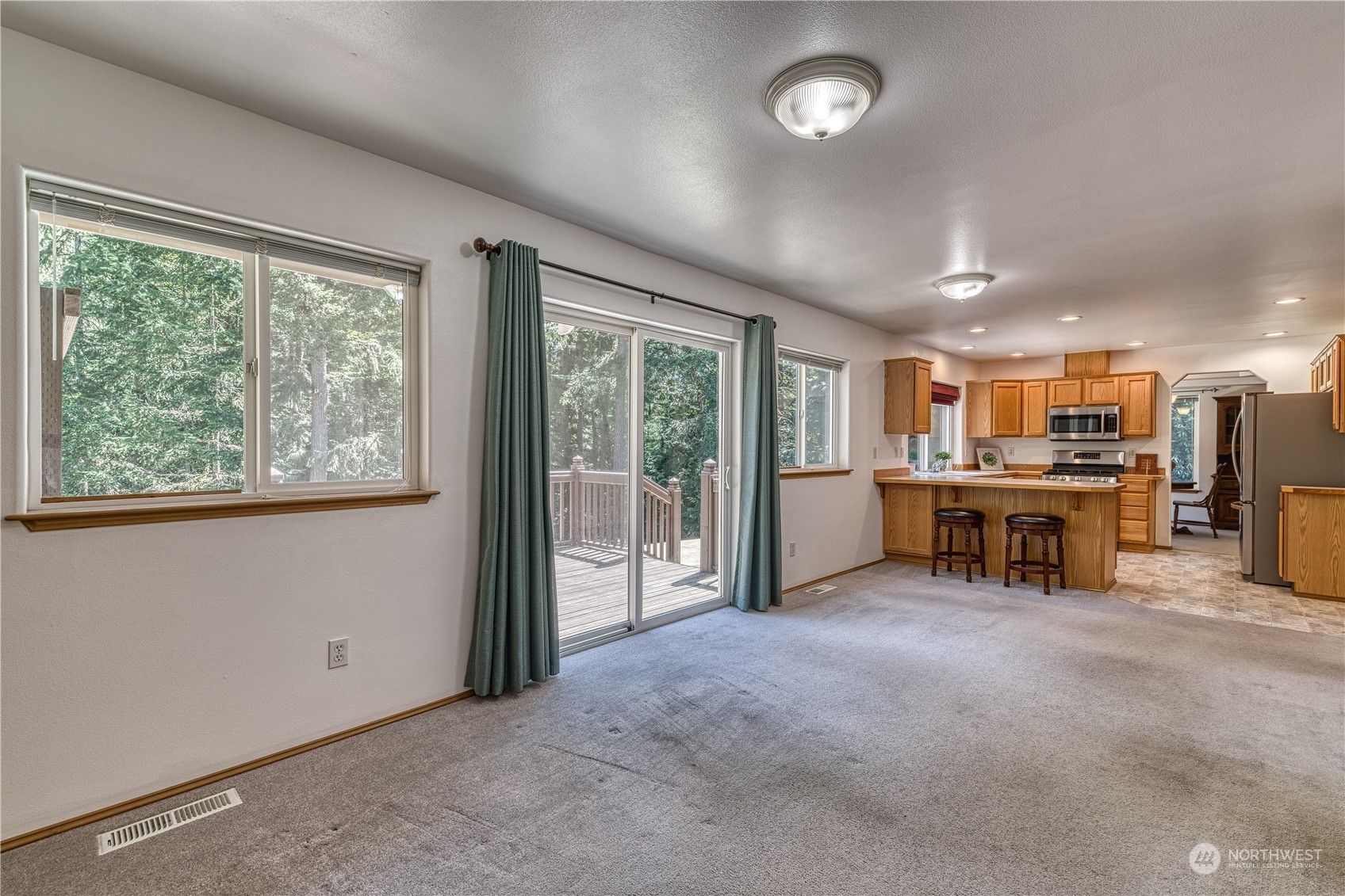 1851 Connery Lane E