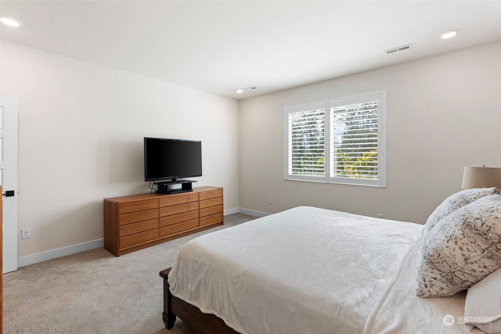 15012 179th Avenue E