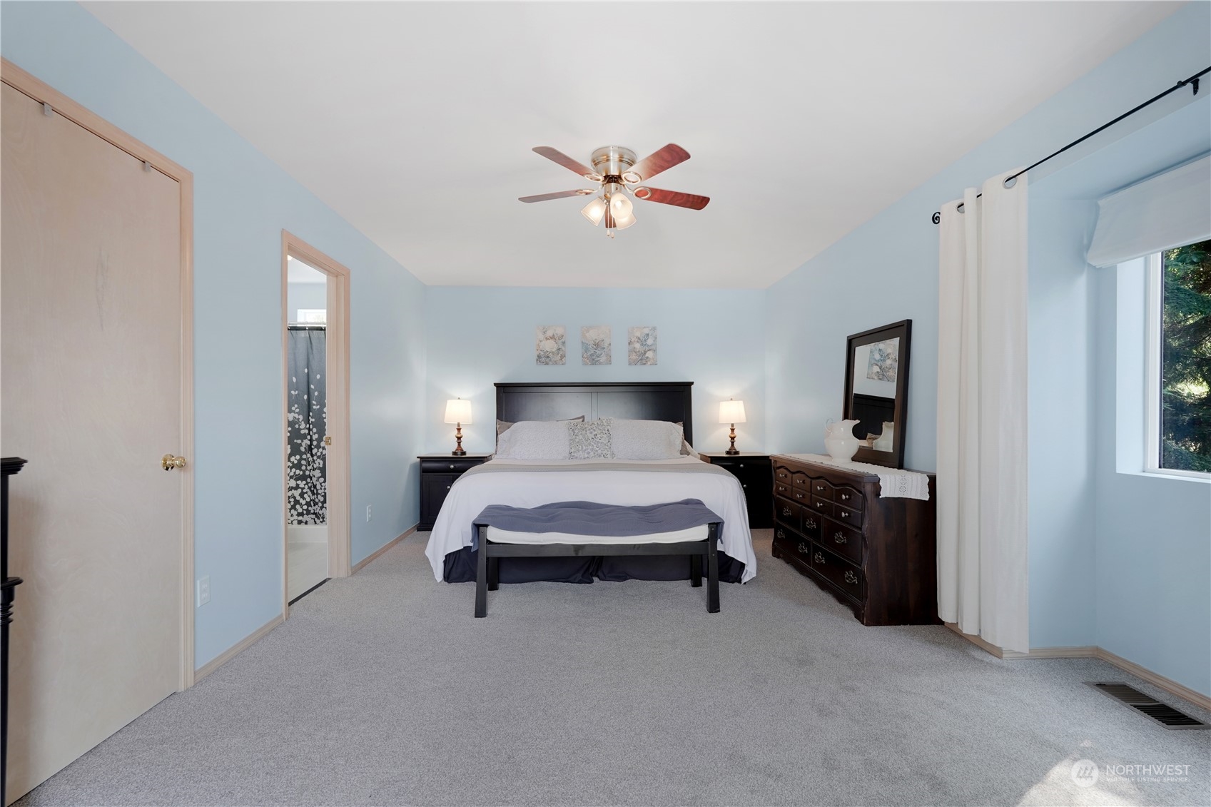 71 E Overlook Place