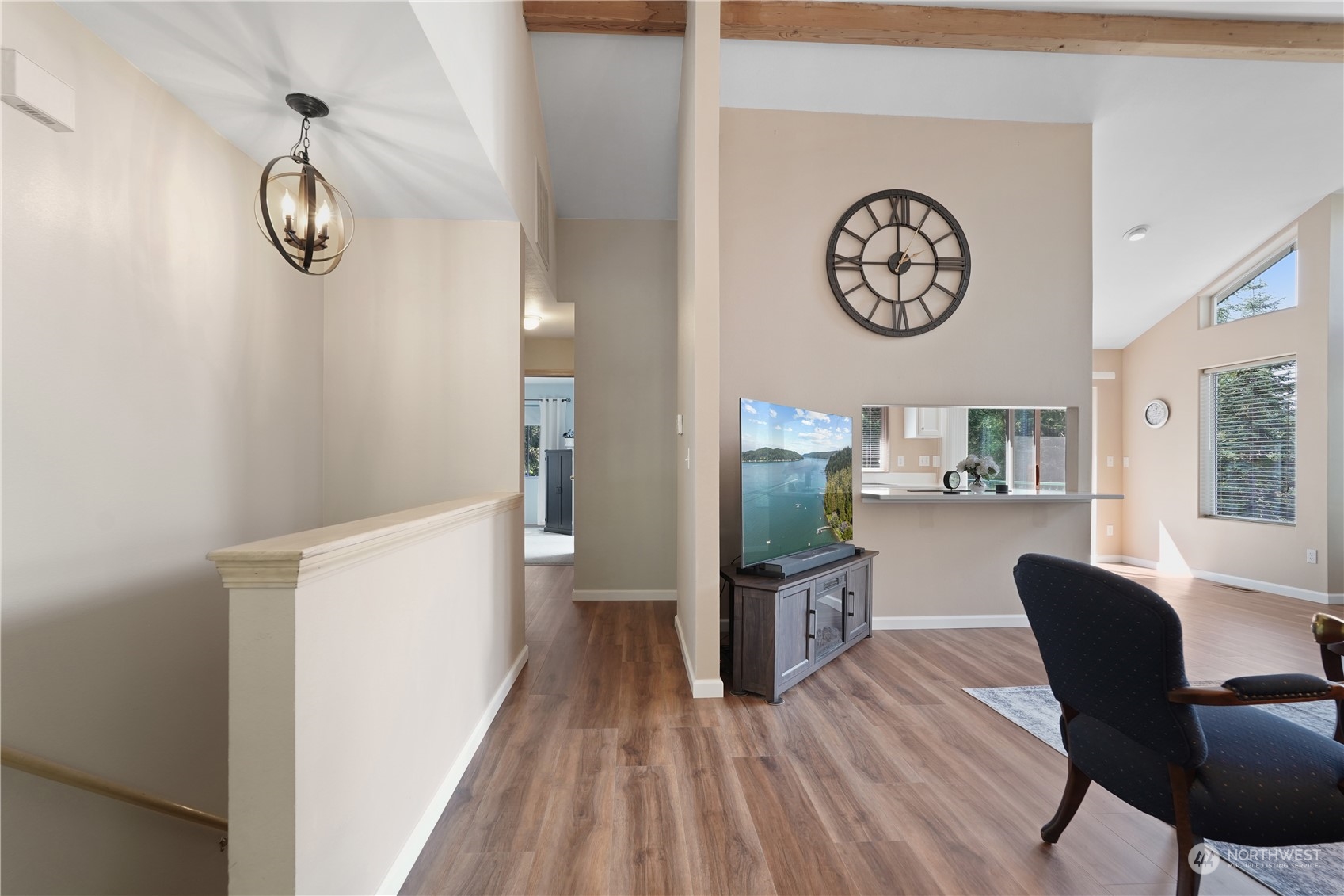 71 E Overlook Place