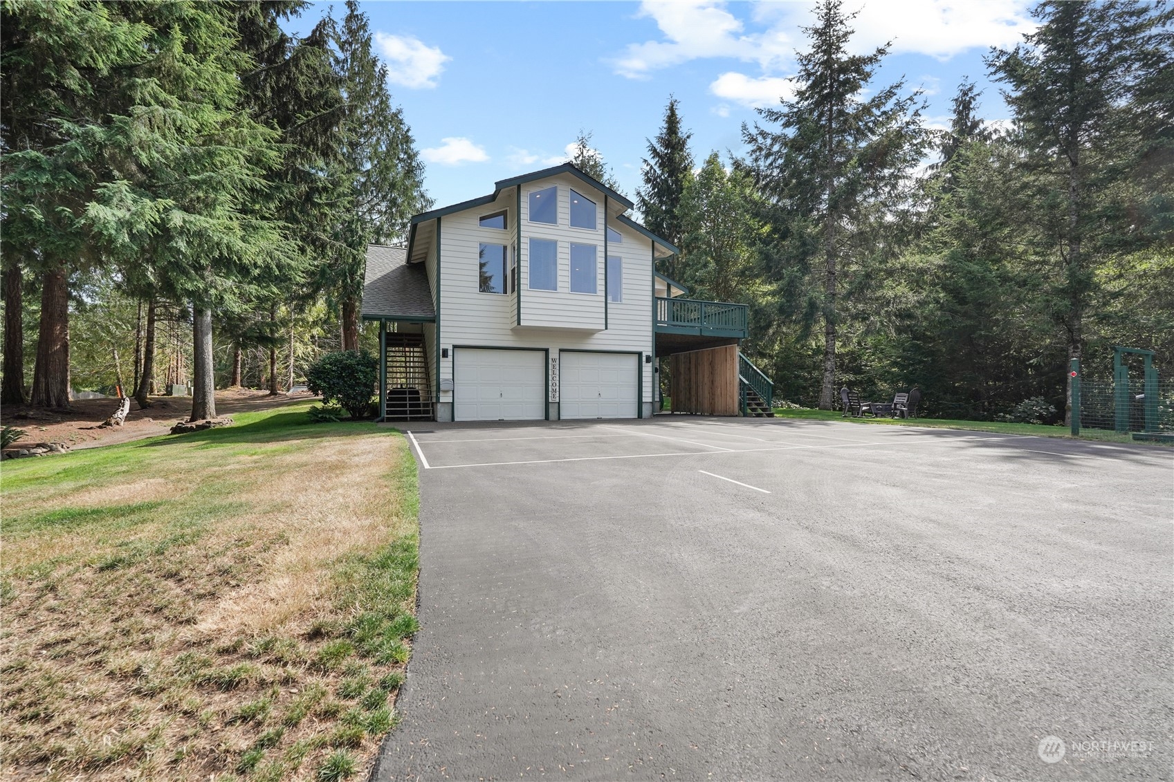 71 E Overlook Place