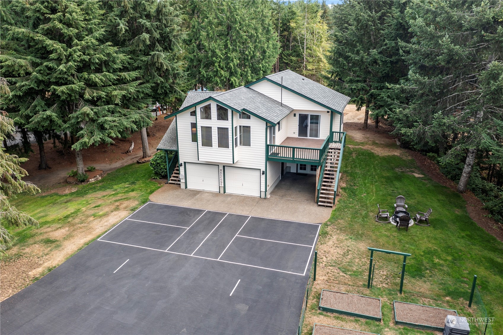 71 E Overlook Place