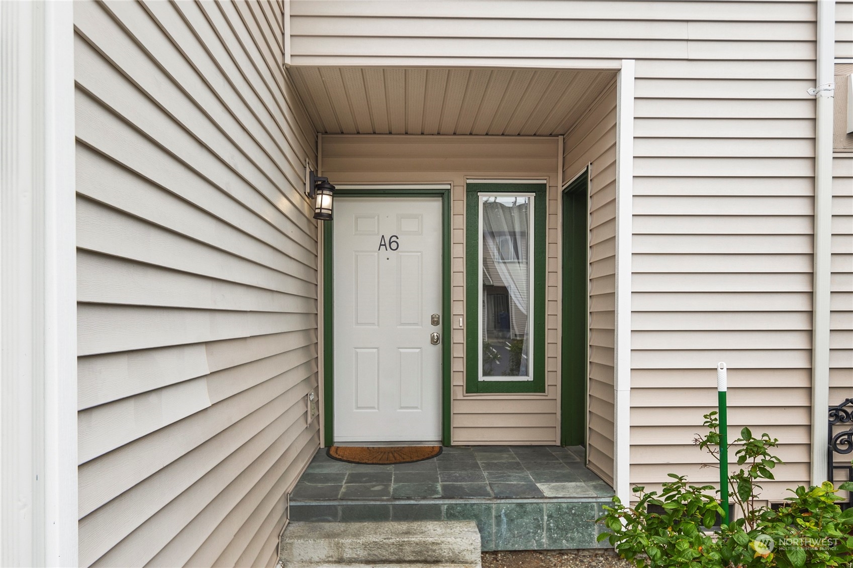 15815 Admiralty Way Unit: A6