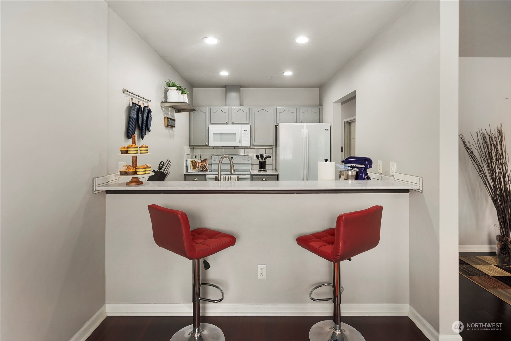 15815 Admiralty Way Unit: A6