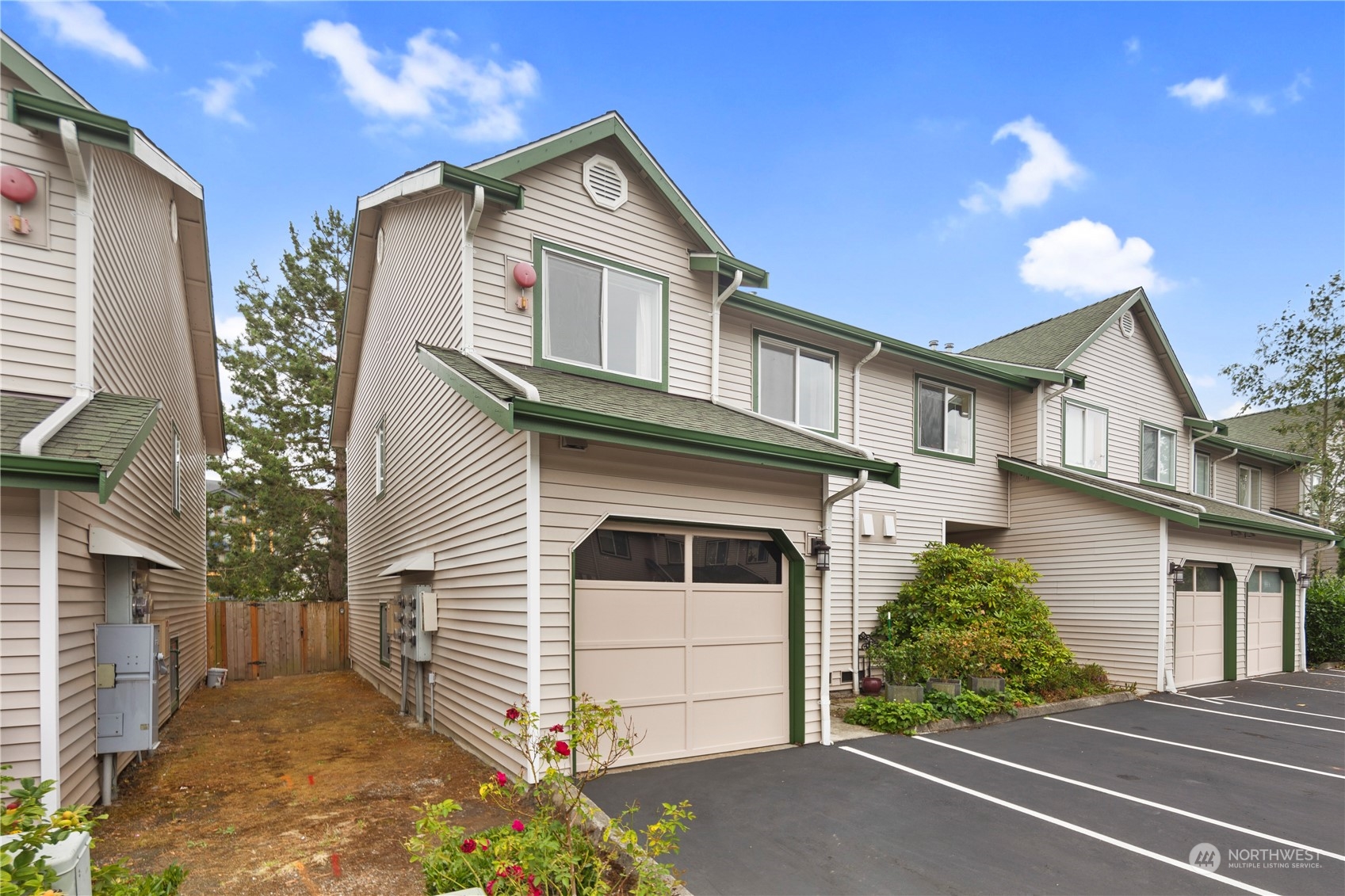 15815 Admiralty Way Unit: A6