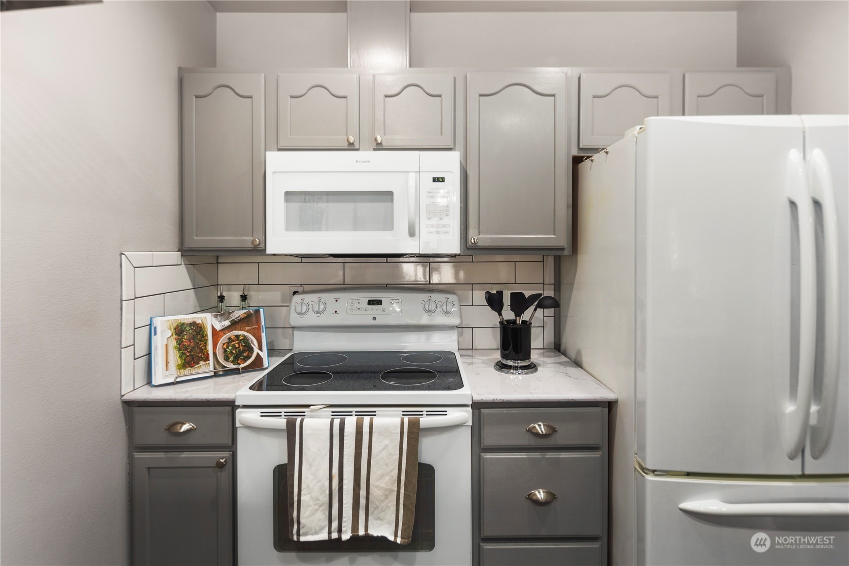 15815 Admiralty Way Unit: A6