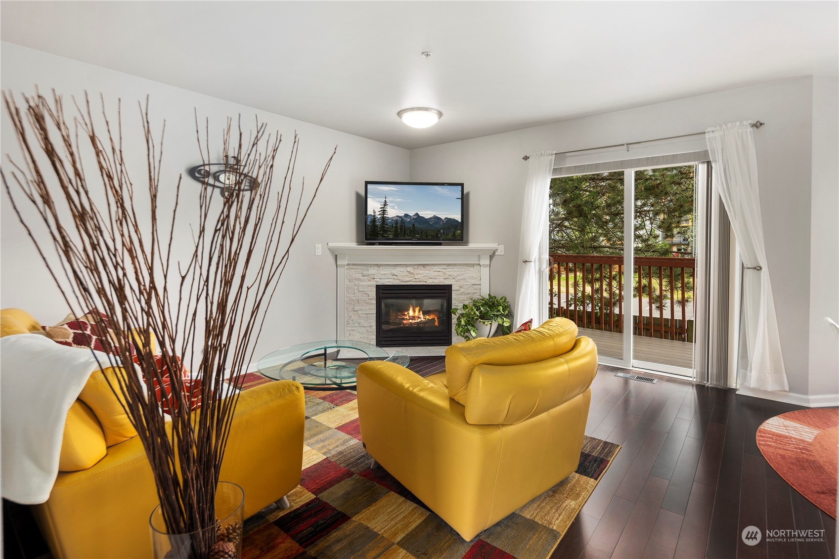 15815 Admiralty Way Unit: A6