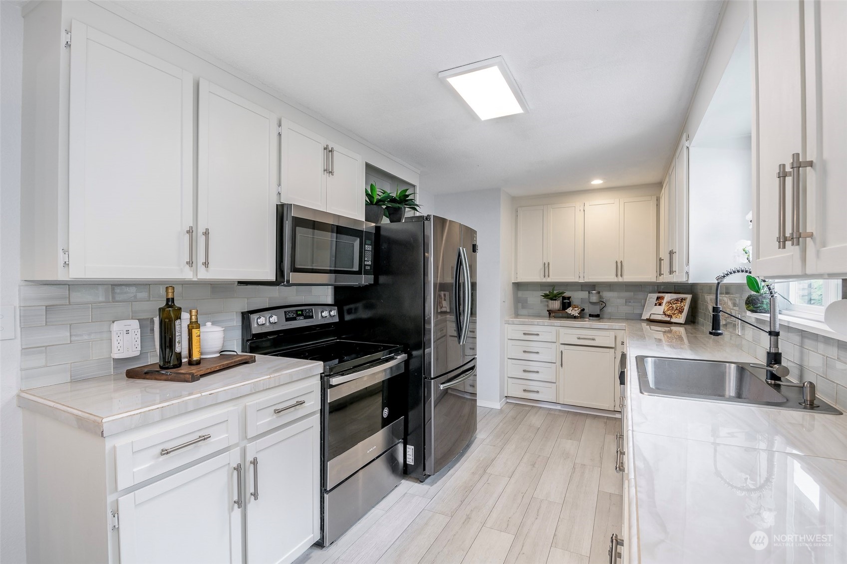 7011 149th Street E
