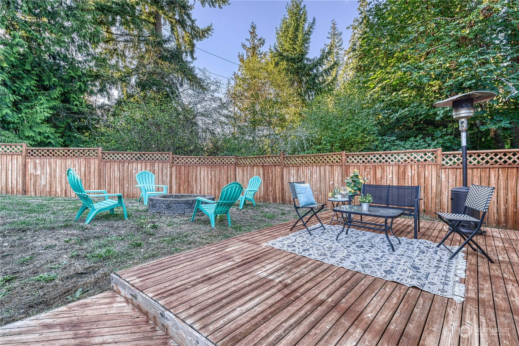 5424 25th Avenue NW