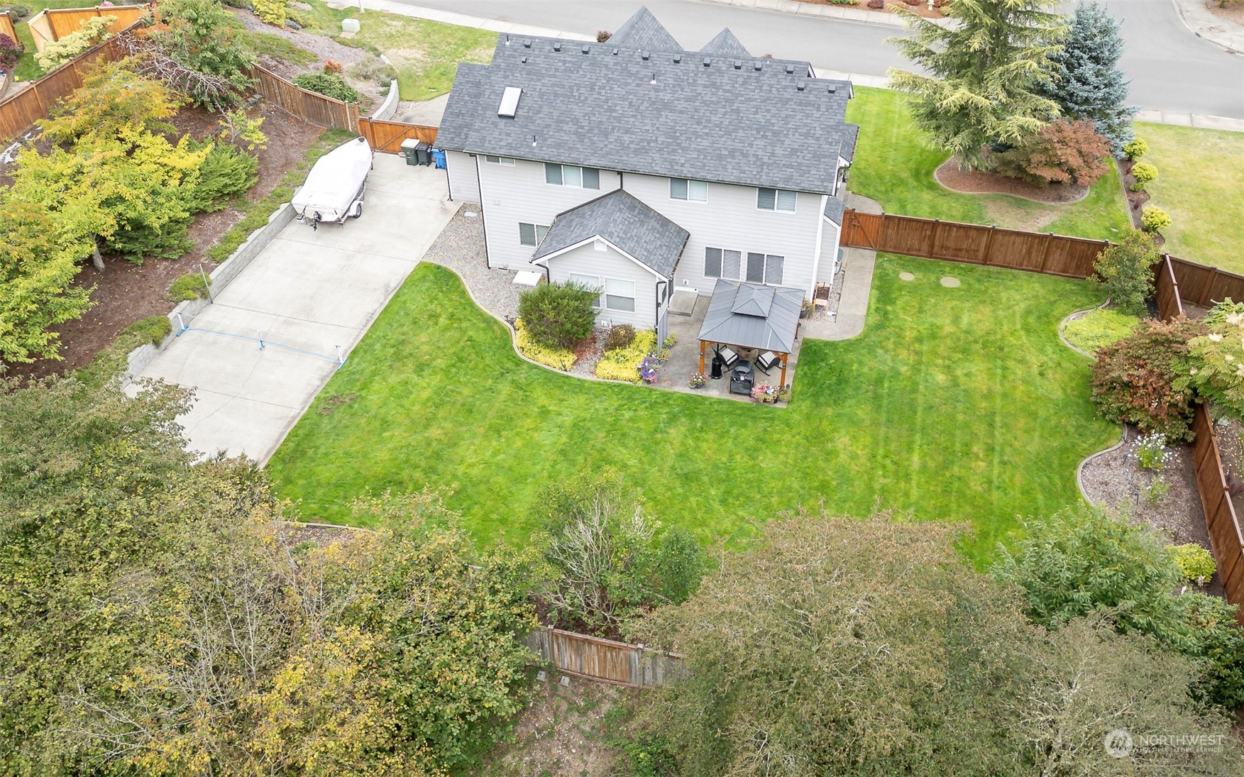 8839 Bedington Drive SE