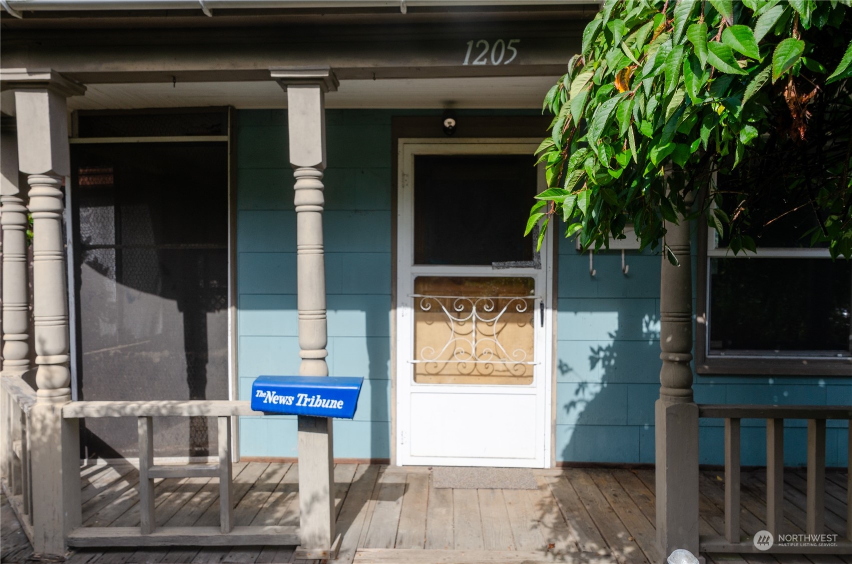 1205 E 30th Street